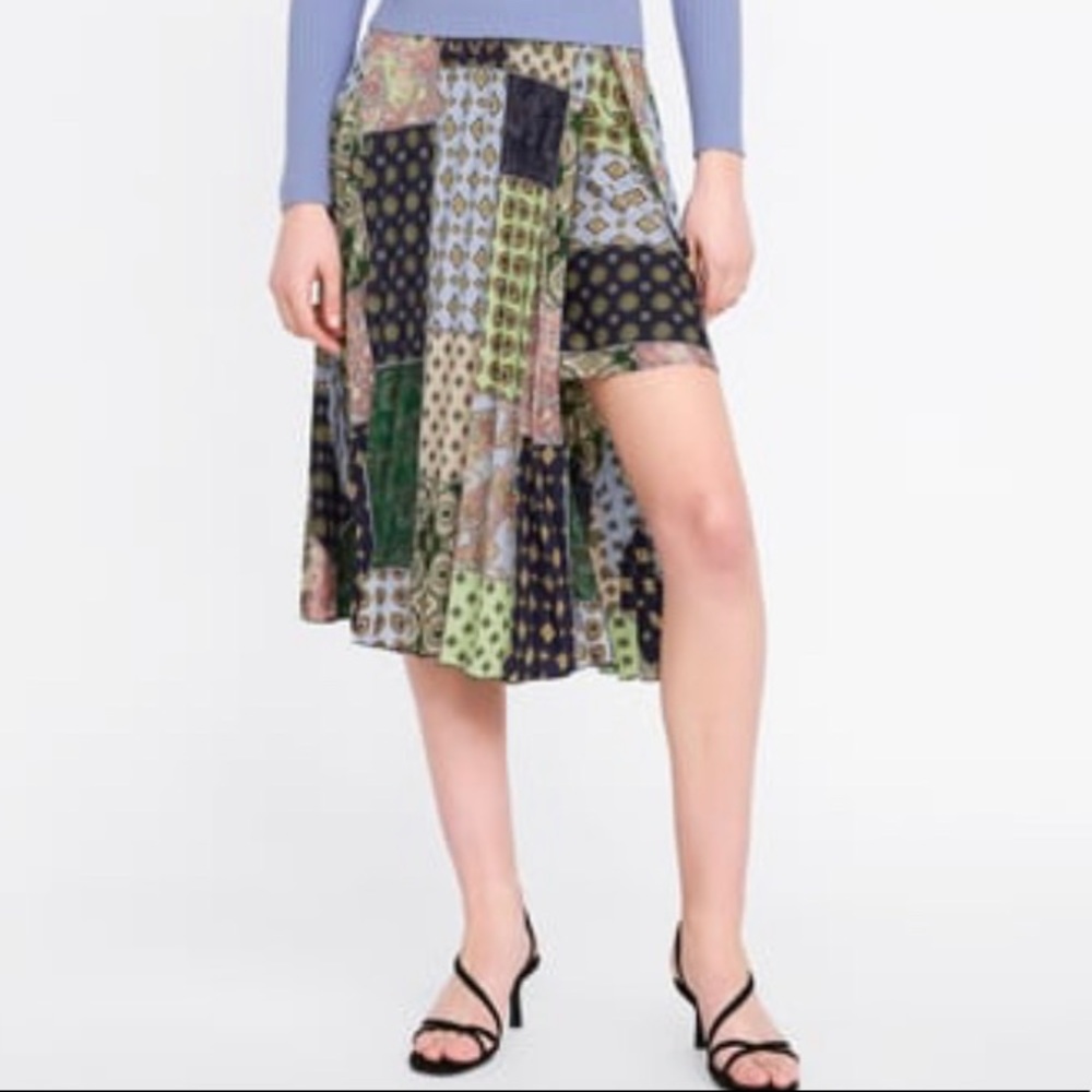 Zara Pleated Skirt